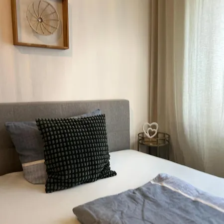 Appartement Naehe Uni Mit Parkplatz *